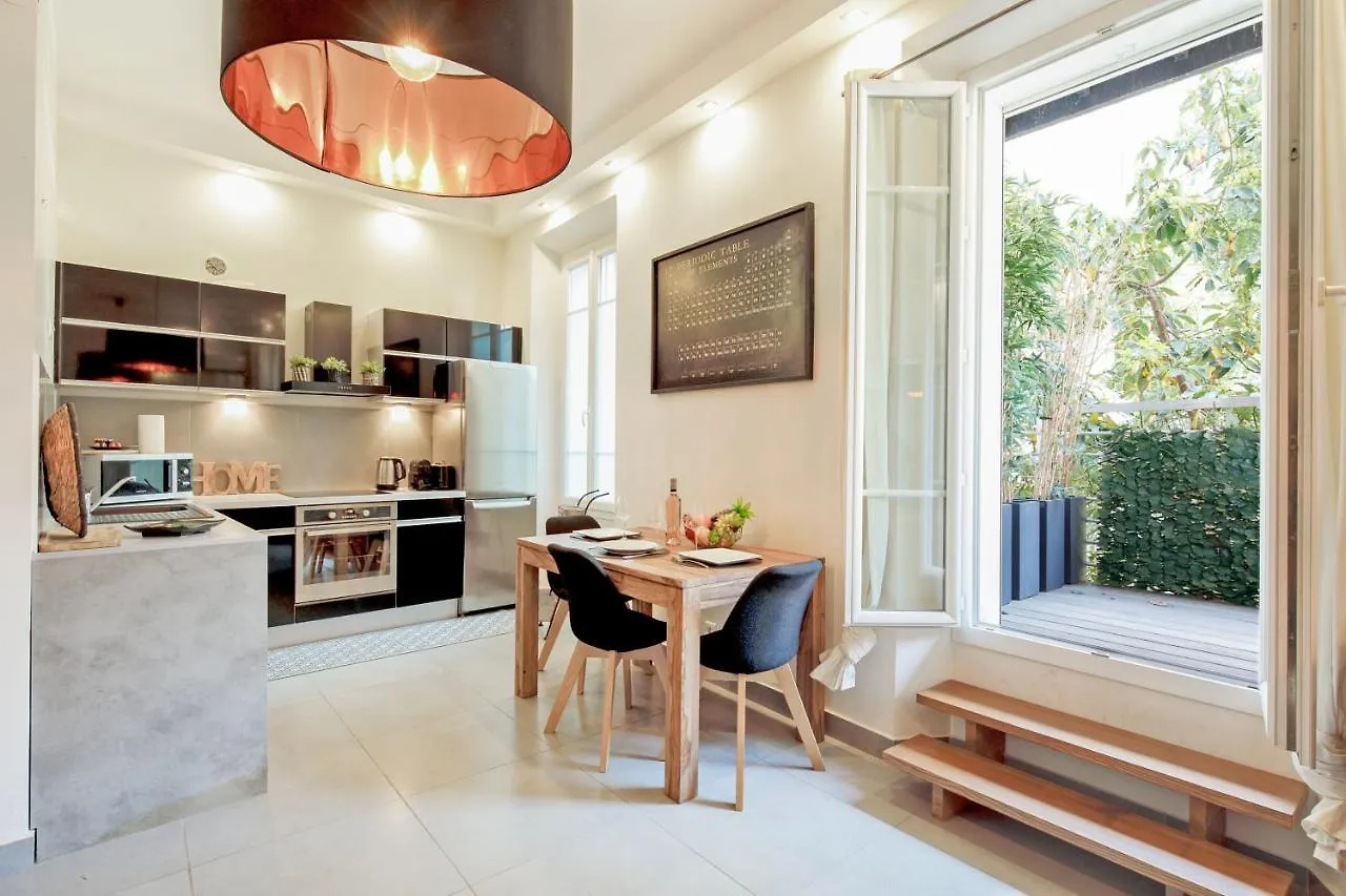 Le Cocon Des Artistes - Coeur De Cannes - Spacieux - Terrasse - Clim Apartment